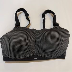 Victoria's Secret Sport Wire-Free Sports Bra Black Padded Lift Adjustable 32C/D